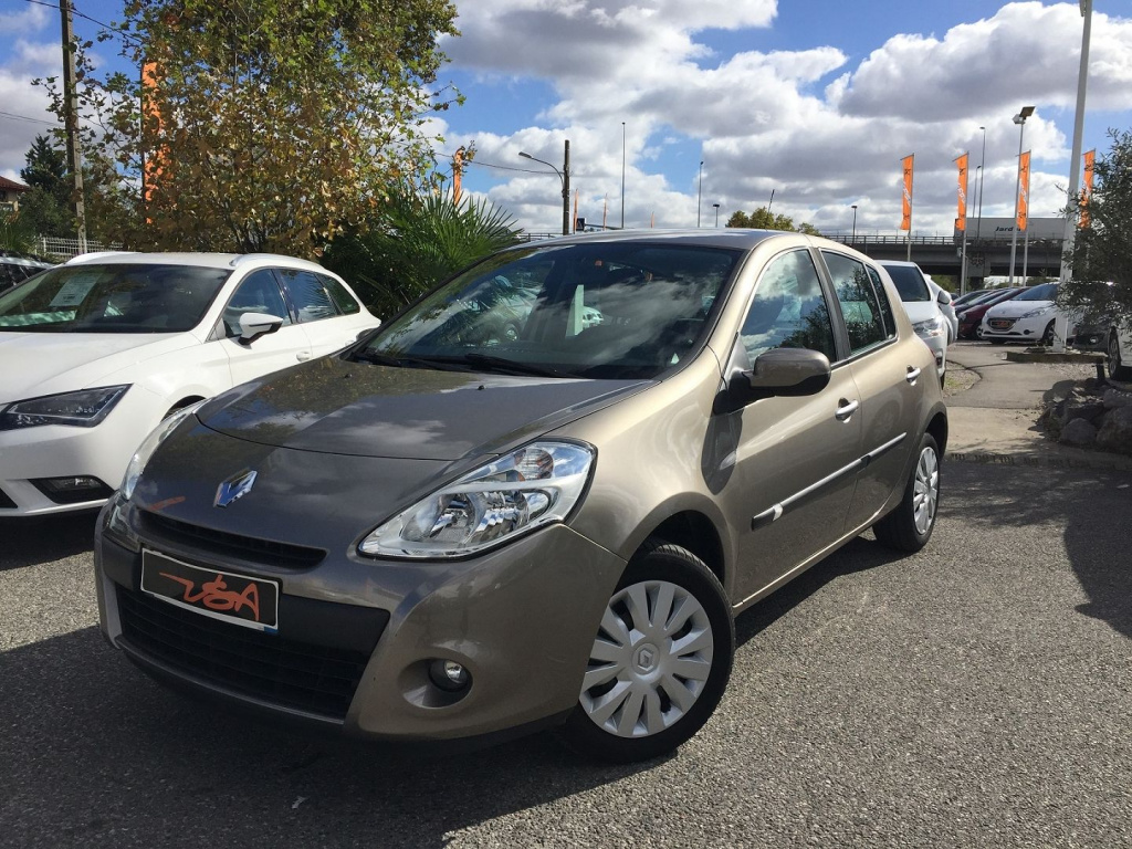 Achat Renault Clio Iii 1.5 DCI 75CH EXPRESSION CLIM ECO² 5P occasion à Toulouse (31)