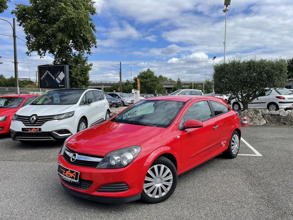 Achat Opel Astra Gtc 1.9 CDTI150 FAP COSMO occasion à Toulouse (31)