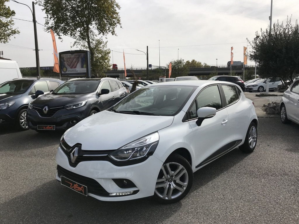 Achat Renault Clio Iv 1.5 DCI 90CH ENERGY BUSINESS 82G 5P occasion à Toulouse (31)